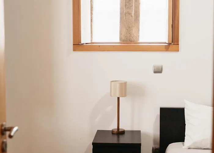 Casa Pereiras By Lethes Legacy Hébergement de vacances *